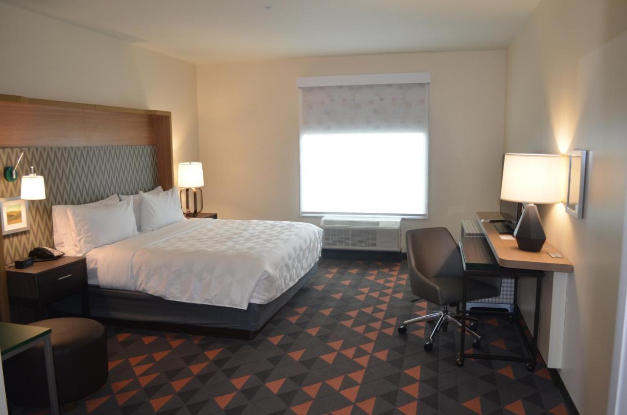 - Nw Beltway 8 By Ihg Hotel 3*